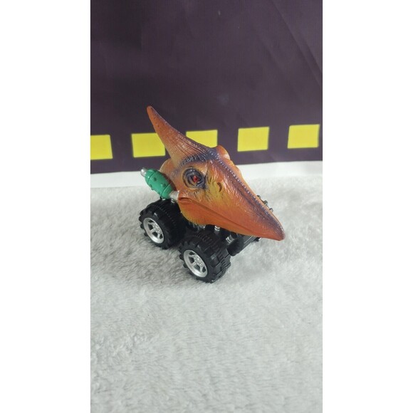 Pterodactyl Dinosaur Head 2.5" Monster Truck Pull-Back Racer Race Car Realistic - Picture 1 of 4